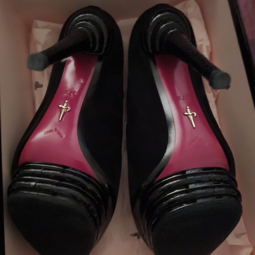 - Cesare Paciotti heels - - Picture 4 of 13